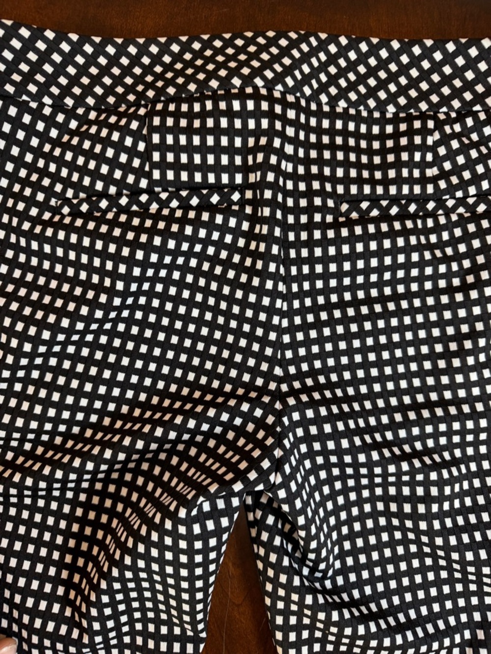 Express Black and White Checkered Pants - Picture 4 of 8